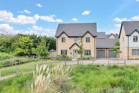 Walnut Drive, Haddenham, CB6