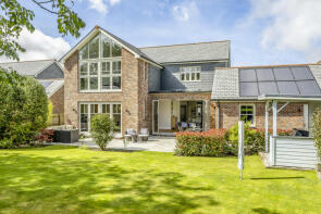 Peren House, Tregew Road, Flushing, Falmouth TR11 5UQ