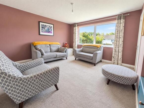 25 Streatfield Road - Lounge.jpg