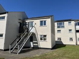 9, Glan Gors, Harlech LL46 2NJ