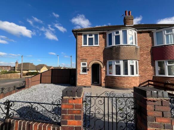 1 Bedroom to rent on Butcombe Road