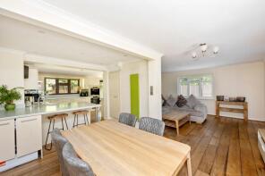 12, Glebelands, Crawley RH10 4GB