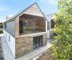 East House, Tregonna Hill, Little Petherick, Wadebridge PL27 7QT