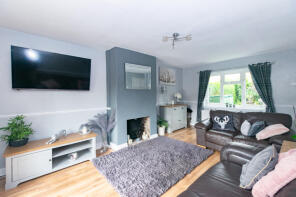 5 Yew Tree Cottage, Brackenwell Lane, Leeds LS17 0DG