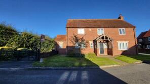 3, Simons Close, Louth LN11 9TX
