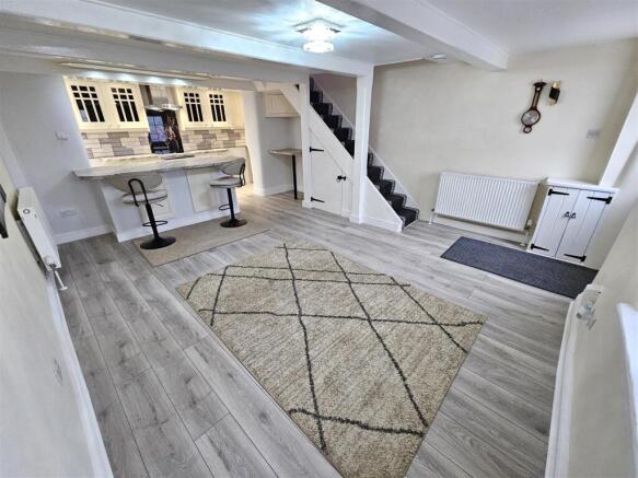 Living Area.jpg