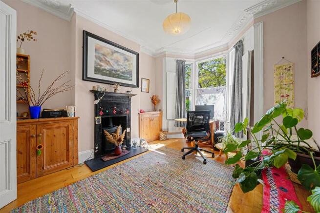 Sydner Road, N16