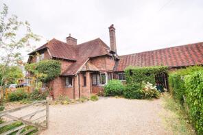 Thearon, Oxford Street, Great Missenden HP16 9JT