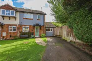 27, Sherwood Close, Liss GU33 7BT