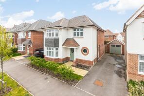 42, Mitchell Way, Milton, Abingdon OX13 6GJ