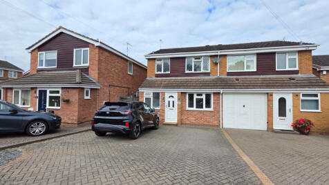 Stowe Drive, Southam, CV47