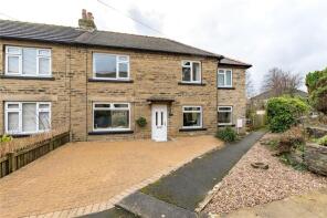 17, Moor Lane, Guiseley, Leeds LS20 9DX