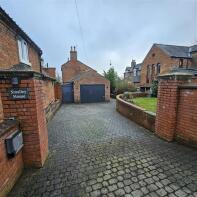 Smalley House, School Lane, Newark NG22 0AE