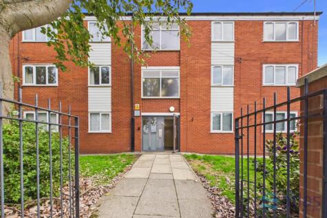 Pitville Grove, Mossley Hill, L18