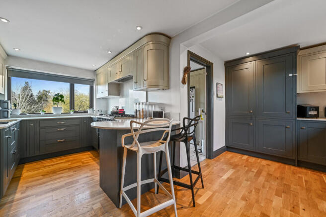 MillHill-kitchen