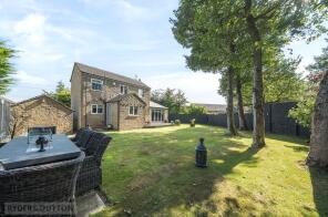 10 Highfields House, Pinfold Close, Barkisland, Halifax HX4 0EY