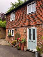 1, Coach House Mews, Fletching Street, Mayfield TN20 6TE