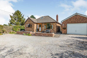 The Bungalow, Pontefract Road, Thorpe Audlin, Pontefract WF8 3HH