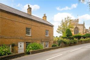Jasmine Cottage, A44 From Bourton Road To Five Mile Drive, Moreton-in-marsh GL56 9AH