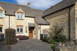 6, Cook Row, High Street, Chipping Norton OX7 6FY