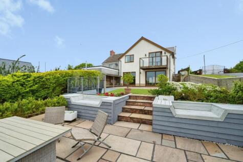 Pendderi Road, Llanelli, Carmarthenshire, SA14