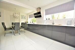 38, Cherry Tree Road, Ashford TN27 0BB