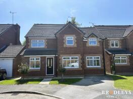 4, Raven Close, Ackton, Pontefract WF7 6JA