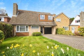 16, Frobisher Gardens, Guildford GU1 2NT