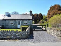17, Llwybr Main, Bangor LL57 4LJ