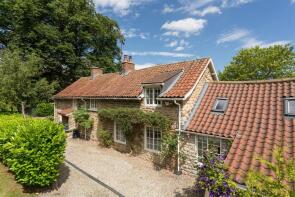 9 Blacksmiths Cottage, Village Street, Howsham, York YO60 7PH