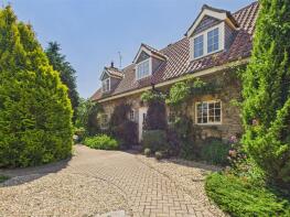 Butts Farm, Malpas Road, Brompton By Sawdon, Scarborough YO13 9DJ