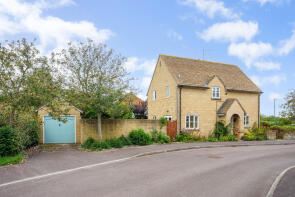 37, Linden Lea, Cirencester GL7 5PF