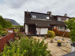40, Castle Drive, Lochyside, Fort William PH33 7NS
