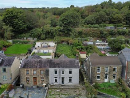 Swansea Road, Pontardawe, SA8