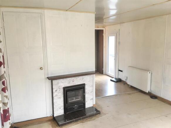 Living room & Log burner