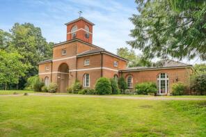 1, Carriage House, Lees Court Road, Faversham ME13 0NE