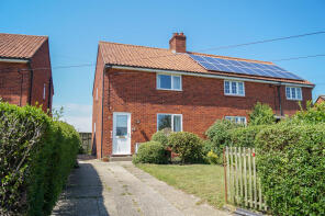 3, Mill Hill Estate, Leiston IP16 4QB