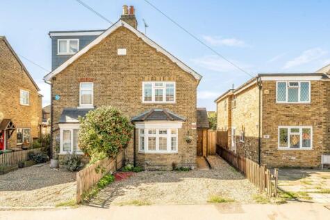Vicarage Road, Sunbury-On-Thames