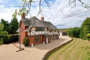 Woodstock Cottage Farm, Broadoak Road, Sittingbourne ME9 8AD