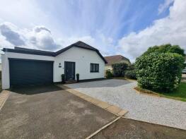 11, Heathland View, Torrington EX38 8RB