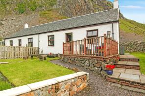 2 Caolas, U108 Ellenabeich Car Park Road, Oban PA34 4RQ