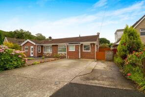 4, Redwood Close, Neath SA10 7US