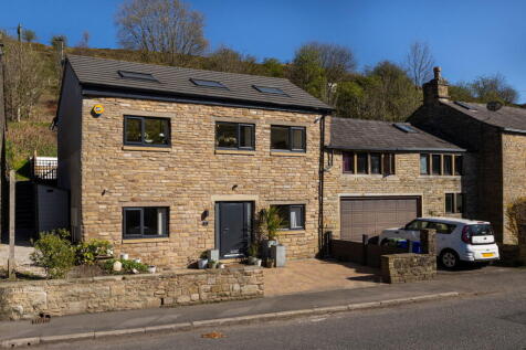 Lees Road, Mossley, Tameside
