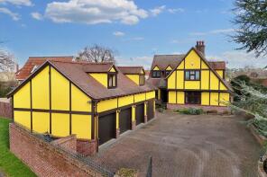 The Half A Crown, Higham Road, Bury St. Edmunds IP28 6SG