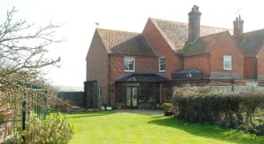 Woodside, Station Road, Polegate BN26 6TF
