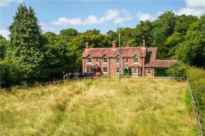 1, Pinewood Cottages, Danes Road, Shootash SO51 0GB