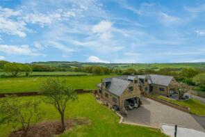 11 Sherwoods, Carr Mount, Kirkheaton, Huddersfield HD5 0PD