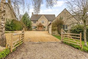 Paddock House, 401308 Baptist Chapel To Cirencester Road Frampton Mansell, Stroud GL6 8JB
