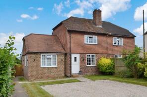 3, Corner Cottages, Appledore Road, Ashford TN26 2NA