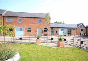 1, The Barns, Pumping Station To Mickley Lane Start Of, Fauls, Whitchurch SY13 2AU